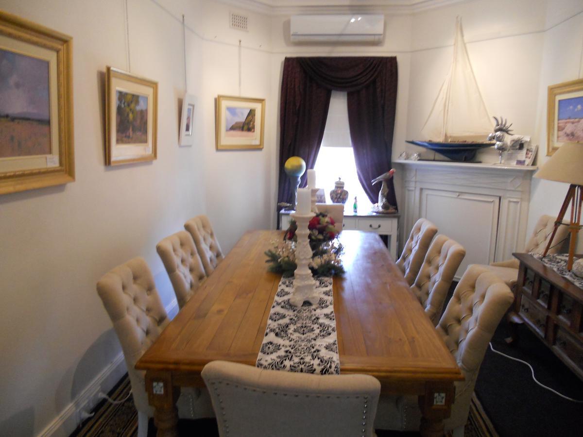 Bed and Breakfast Montrose House Canowindra Екстер'єр фото